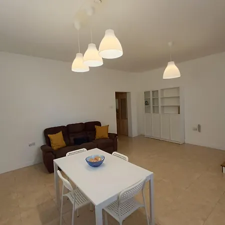 Maisonette Jp2