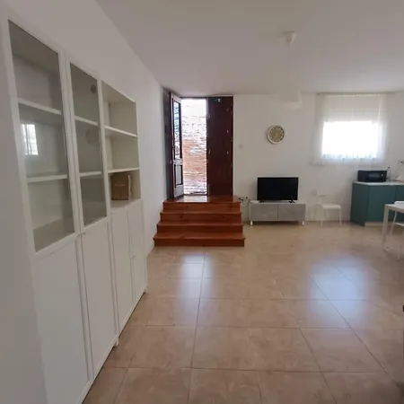 Maisonette Jp2 * Victoria